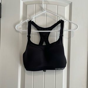 Victoria’s Secret Sport Bra; Size: 34D